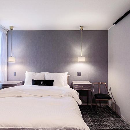 The Barn Tokyo Hotell Exteriör bild